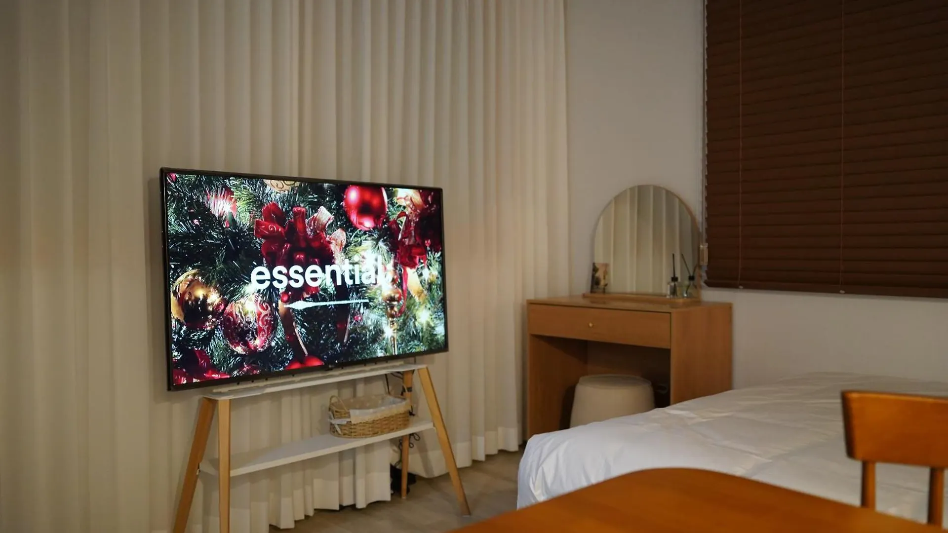 Busan Subway 6Min #2 Rooms #2 Queen Beds #Hotel Bedding #Ott #Table#1St Floor